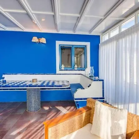 Sleeps 8 Wifi